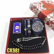 0 Begenme 0 Yorum Instagram Da Saat Taki Ve Aksesuar Cnozr06 Bay Cakmakli Bileklikli Kombin Saat Setimiz Fiyat Leather Accessories Leather Watch