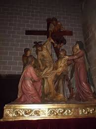 El descendimiento de la cruz. Pasos El Descendimiento De Cristo De La Cruz Picture Of Catedral De Barbastro Tripadvisor