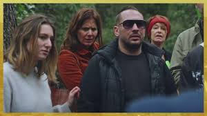 Bilal, qui n'en perd pas une miette, applique cette méthode face à marc, un élève de scotto, mais fait un floppe total. Plus Belle La Vie Indiscretion Bengous Dans Plus Belle La Vie Pblv Scoop