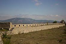 Havoning harorati va namligi, bosim, tezlik va shamol yo'nalishi, yog'ingarchilik, quyosh chiqishi, quyosh botishi, oy ko'tarilishi, oyni belgilash. Susa Vikipediya