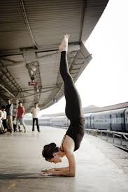 Tomuno Is The 1 Rated Yoga Mat On Amazon As Of 1 27 2014 Highest Average Star Rating Find Out Why Compare Our Reviews To Yoga Inspiration Online Yoga Yoga