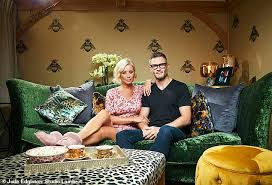 Celebrity gogglebox is returning with some familiar faces about to hit our tv. Wggxvf6 O7qrmm