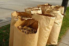 2021 Leaf Removal Costs Yard Clean Up Costs Fall Spring