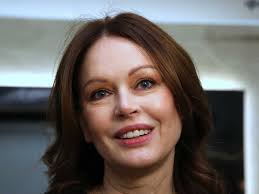 Ирина безрукова и ее сын андрей ливанов. Irina Bezrukova Ostalas V Teatre Byvshego Muzha V Roli Kommentatora V Kabinke Ekspress Gazeta