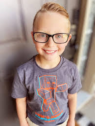 Dena Pierre's Instagram, Twitter & Facebook