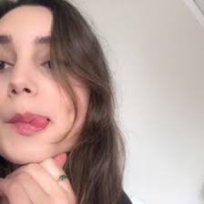 Caroline Shields (carolineshieldz)