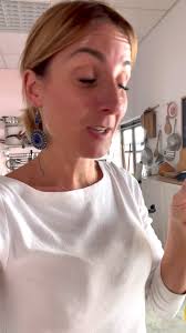 Allacciate il grembiule di Luisa Orizio