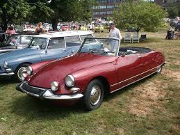 Image result for Rouge Esuberante 2011 Citroen