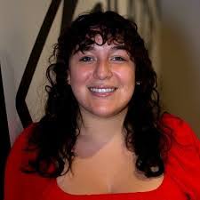 Luisa Garrett's Instagram, Twitter & Facebook