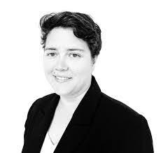 Carla Broadus's Instagram, Twitter & Facebook