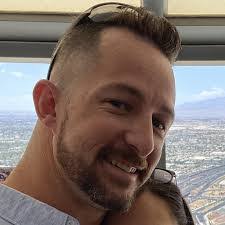 Lori Thorpe's Instagram, Twitter & Facebook