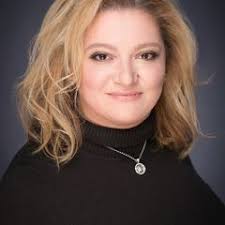 Anna Viner's Instagram, Twitter & Facebook