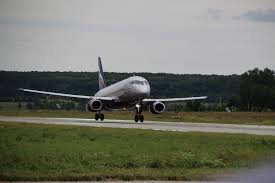 Подробнее о них и о тех, куда ещё можно полететь из россии. Rossiya Na Mesyac Prodlila Zapret Na Aviasoobshenie S Velikobritaniej Ria Penzenskoj Oblasti