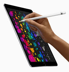 Ipad Pro In 10 5 Inch And 12 9 Inch Models Introduces The World S Most Advanced Display And Breakthrough Performance Apple Pt