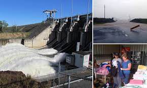 Wivenhoe Dam S Sunwater And Queensland Government To Pay 440 Million Following 2011 Floods Daily Mail Online