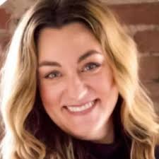 Amy Fralick's Instagram, Twitter & Facebook