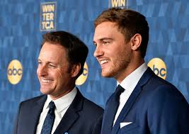He was born in texas and attended oklahoma state university on a soccer scholarship. Bachelor Host Chris Harrison Reveals That He Is Not Worried About Spoilers