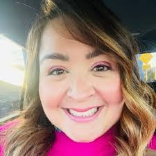 Leslie Artz's Instagram, Twitter & Facebook