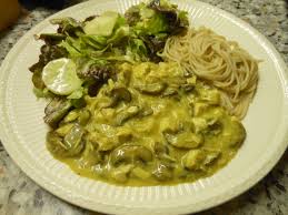 images?q=tbn:ANd9GcRtemmaGHxfvsf3LzEzLRFFxC2ZLm3urVjSog&usqp=CAU