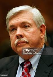 18 Photos & High Res Pictures