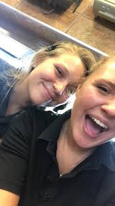 Grace Block (@graceblock_)