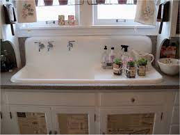 Perfect Vintage Farmhouse Kitchen Decorating Ideas Viraldecoration Old Farmhouse Kitchen Vintage Farmhouse Sink Farmhouse Sink Kitchen