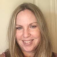 Kelly Ruble's Instagram, Twitter & Facebook