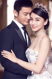 How Angelababy Pulled Off The Fairy Tale Wedding Of The Decade Korean Wedding Photography Angelababy Wedding Wedding Photoshoot