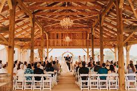 We Have You Covered At Fairview Farm Events In Central Virginia Baylee Dennis Photography Wedding Venues In Virginia Fairview Farms Top Wedding Photographers