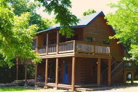 Broken bow, oklahoma, united states. River Bend Lodge Beautiful Lodging Near Turner Falls
