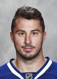 Player photos for the 2001-02 Baie-Comeau Drakkar at hockeydb.com