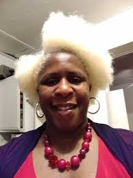 Deena Barrett's Instagram, Twitter & Facebook