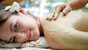 Yuk, kita membuat scrub dengan bunga mawar sendiri di rumah! Mencerahkan Kulit Dengan Scrub Berbahan Dasar Gula Cantik Tempo Co