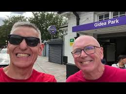 Walking the Elizabeth Line