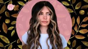 Vedi la nostra capelli neri rosa selezione dei migliori articoli speciali o personalizzati, fatti a mano dai nostri negozi. Face Framing Com E Sui Capelli Scuri I Consigli Per Non Sbagliare