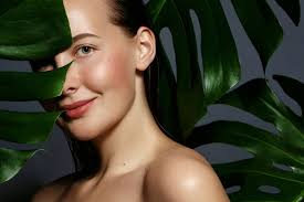 Makyaj Trendi: Skinimalism Nedir?