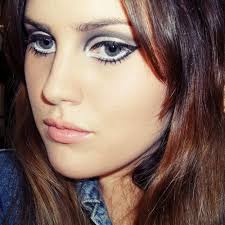 Something About 60s Eye Makeup Eye Makeup Ideas 60s Makeup And Hair Twiggy Makeup Eye Makeup