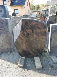 Check spelling or type a new query. Referenzen Steinmetz Kaufer Herstellung Von Gabsteinen Grabmalen Bodenplatten Tischplatten Treppen