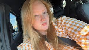 Be in a relationship where you both increase each other's spiritual  frequency with God.. ❣👣