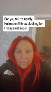 Lindsey Edwards (@lindseyedwardsmakeup)