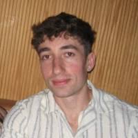 900+ "Gillard" profiles