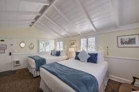 7th & casanova street p.o. Boutique Inn Carmel By The Sea Ca Carmel Green Lantern Inn