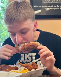 NC (@creatrnick) • Instagram फोटोहरू र भिडियोहरू