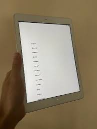 Apple Ipad Air 1st Gen White 16gb Wi Fi 9 7in In 2020 Apple Ipad Air Ipad Air Apple Ipad