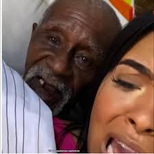 Mi amiga pensando que el iPhone 17 iba ser gratis