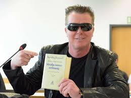 The latest tweets from prince marcus v. Marcus Prinz Von Anhalt Haft Fur Den Protzprinz Boulevard