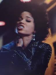 Maia vs Heidi: A Shadowhunters Duel