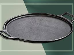 The Best Pizza Stone Is Actually This Cast Iron Pan In 2020 Best Pizza Stone Pizza Stone Good Pizza