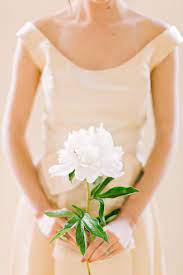 Single stem flowers for bridesmaids. 20 Stunning And Budget Friendly Single Stem Bouquets Single Flower Bouquet Bridesmaid Flowers Peony Bouquet Wedding