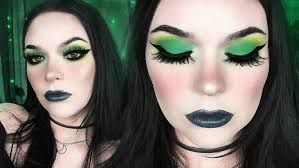 TURNING MYSELF INTO QUEEN BARB FROM TROLLS WORLD TOUR